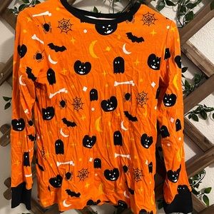 Cute Halloween Xs pajama shirt from target!